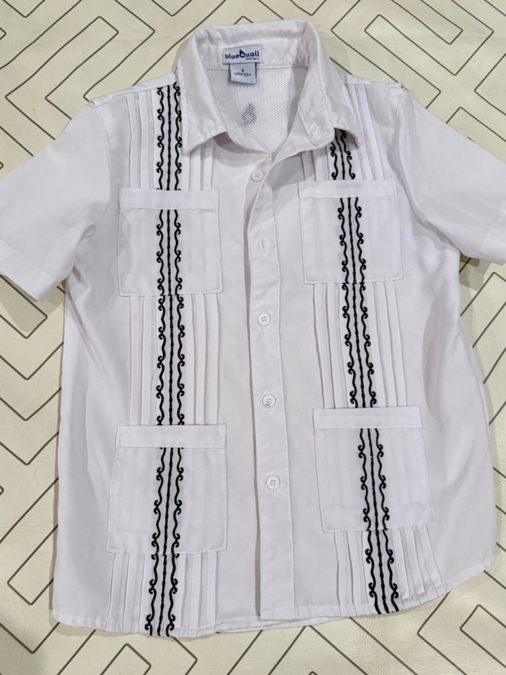 Blue Quail White Guayabera Fishing Shirt - Picture 2 of 12